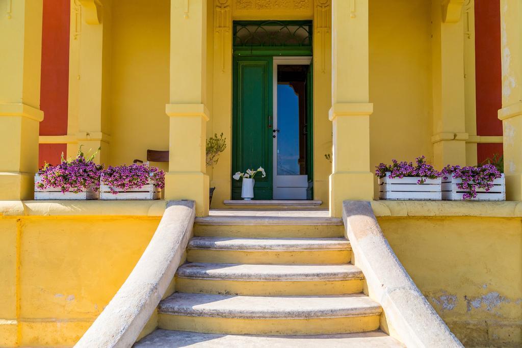Villino Odaldo Mottola Exterior photo